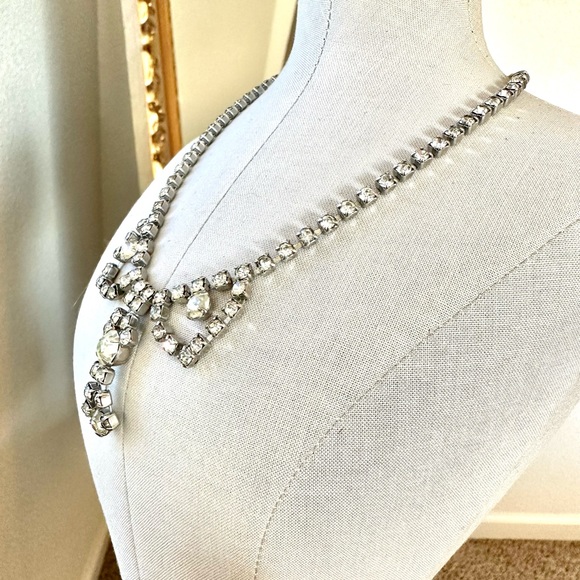 Antique Deco Rhinestone Necklace & Earrings - Picture 13 of 13